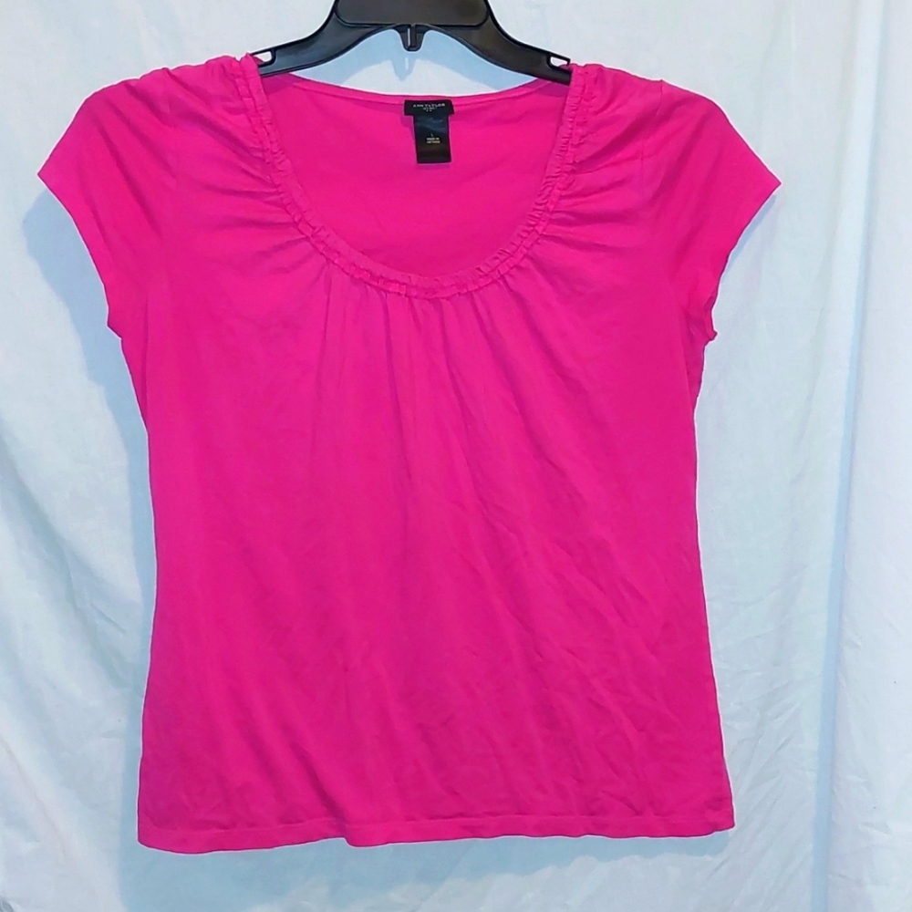Ann Taylor Pink ruffle U-neck short sleeve blouse.